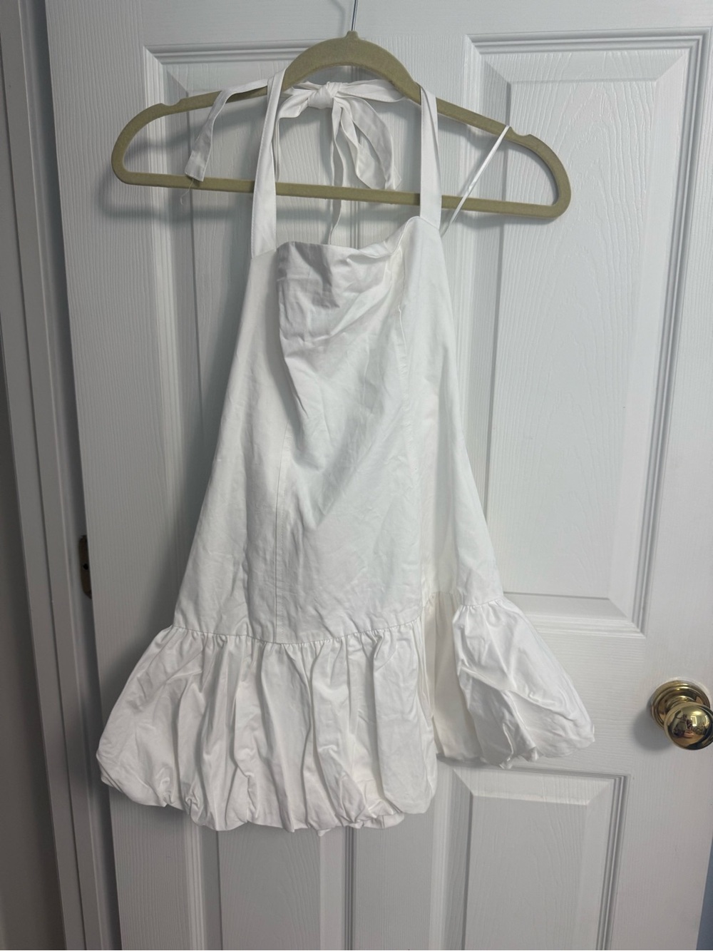 Lioness Sofia Mini Dress in Porcelain White Halter Mini Dress NWT - Picture 3 of 5